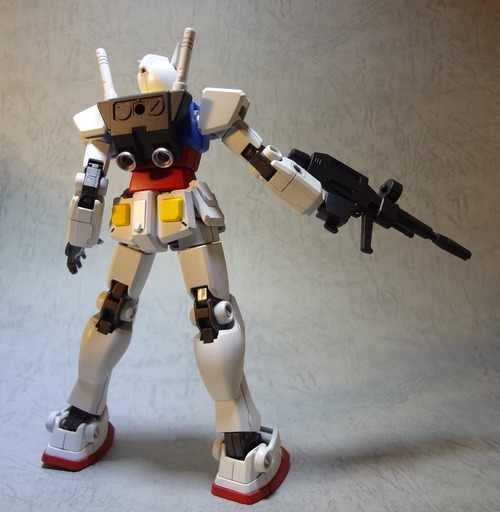 バンダイ HGUC RX-78-2 ガンダム(新生REVIVE版)
